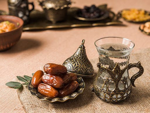 Ramazan Ayında Oruç ve Beslenme Ramazan Ayında Oruç ve Beslenme